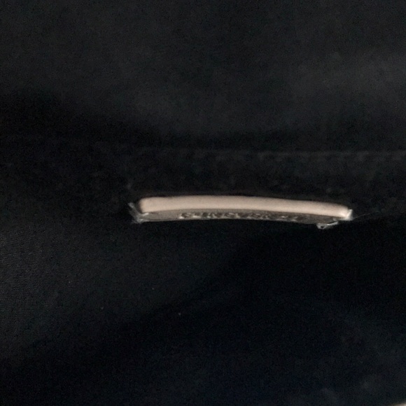 Pink should bag - Picture 3 of 3